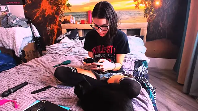 Snapshot of MollyLollipop chatting on February 6, 2025, 3:16 am MollyLollipop online show from February 6, 2025, 3:16 am