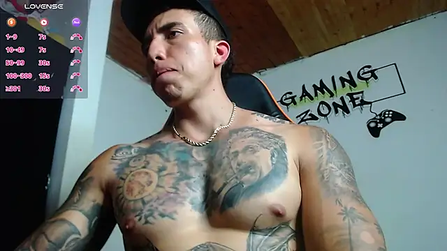 Snapshot of Adam_Hudsond chatting on February 14, 2025, 6:08 pm Adam Hudsond online show from February 14, 2025, 6:08 pm