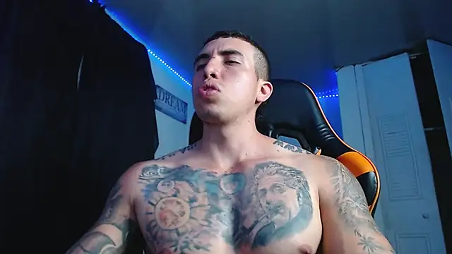 Snapshot of Adam_Hudsond chatting on September 26, 2025, 2:51 am Adam Hudsond online show from September 26, 2025, 2:51 am