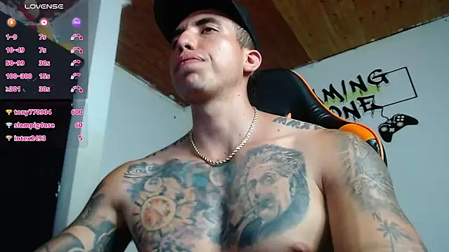 Snapshot of Adam_Hudsond chatting on February 14, 2025, 9:10 pm Adam Hudsond online show from February 14, 2025, 9:10 pm