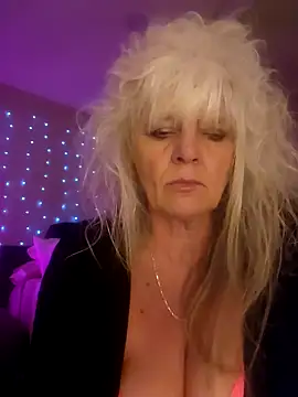 Snapshot of IMS_BHAVEN chatting on October 31, 2025, 2:19 am IMS BHAVEN online show from October 31, 2025, 2:19 am