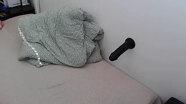 Snapshot of Fist-my-ass chatting on February 22, 2025, 9:45 am Fist-my-ass online show from February 22, 2025, 9:45 am