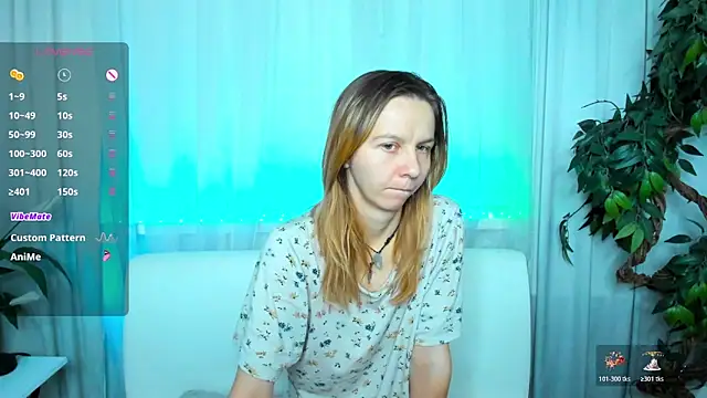 Snapshot of Bell_a_mi_ chatting on October 28, 2025, 9:52 am Bell a mi online show from October 28, 2025, 9:52 am