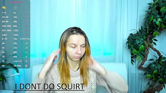 Snapshot of Bell_a_mi_ chatting on November 21, 2025, 10:47 am Bell a mi online show from November 21, 2025, 10:47 am