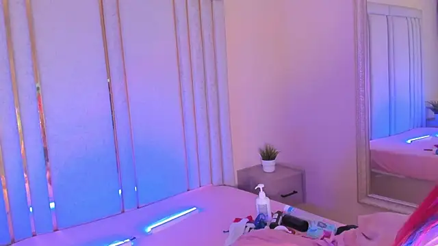 Snapshot of Saekohofman chatting on November 2, 2025, 4:17 am Saekohofman online show from November 2, 2025, 4:17 am