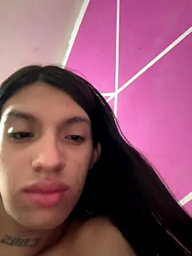 Snapshot of Ortegakim chatting on November 7, 2025, 10:13 pm Ortegakim online show from November 7, 2025, 10:13 pm