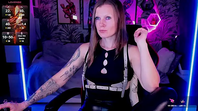 Devi Evi online show from February 6, 2025, 7:29 pm