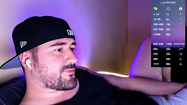 DominantTheo online show from February 23, 2025, 5:56 am