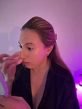 Snapshot of Eva_Ryen chatting on February 10, 2026, 5:12 pm Eva Ryen online show from February 10, 2026, 5:12 pm