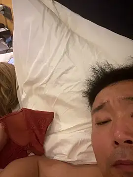 Snapshot of S00 chatting on January 8, 2025, 7:13 am S00 online show from January 8, 2025, 7:13 am