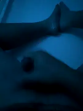 Snapshot of Hornbody chatting on November 23, 2025, 2:43 am Hornbody online show from November 23, 2025, 2:43 am