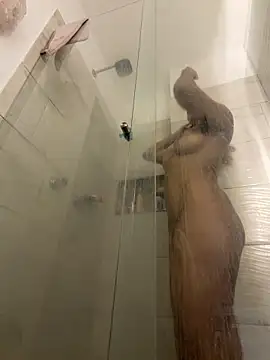 Victoriasant online show from April 1, 2026, 11:01 pm