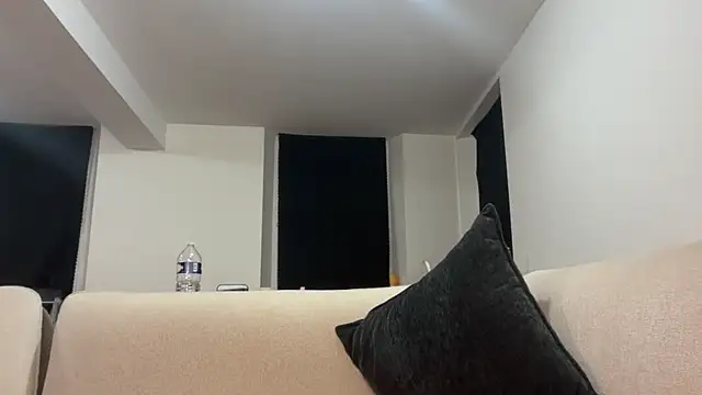 onefire56 online show from April 17, 2026, 7:49 pm