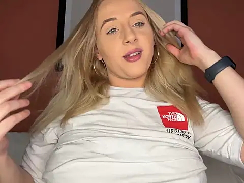 Strongqueen online show from March 4, 2025, 12:29 am