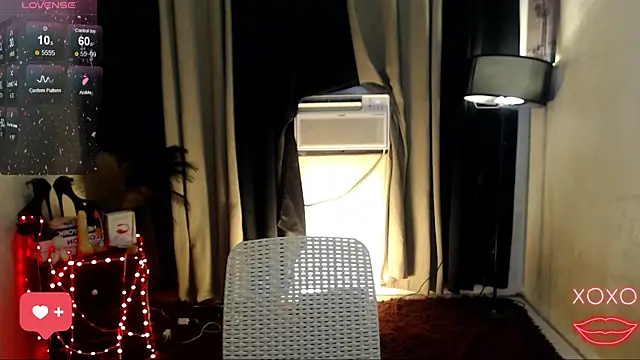 Snapshot of Dhalia_Gomez06 chatting on October 18, 2025, 7:21 am Dhalia Gomez06 online show from October 18, 2025, 7:21 am