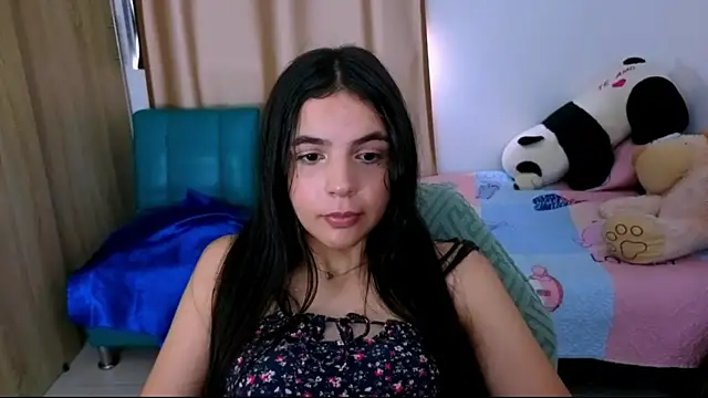 Snapshot of _elenna chatting on September 27, 2025, 7:42 pm elenna online show from September 27, 2025, 7:42 pm