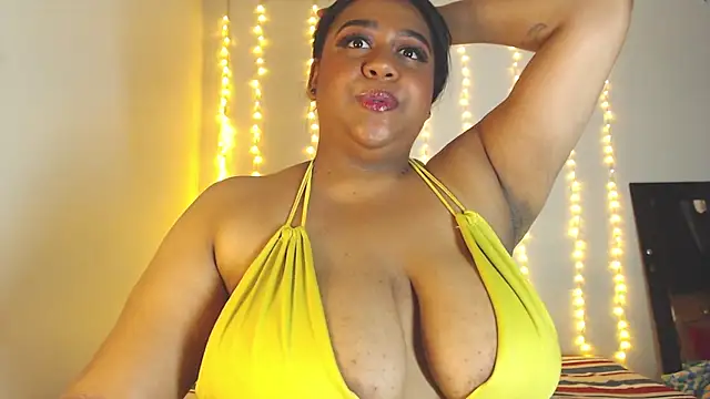 BiancaFollerach online show from February 20, 2026, 11:23 am