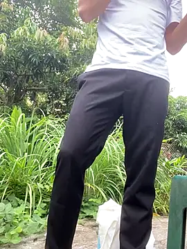 Naughty--asian online show from October 23, 2025, 2:32 am