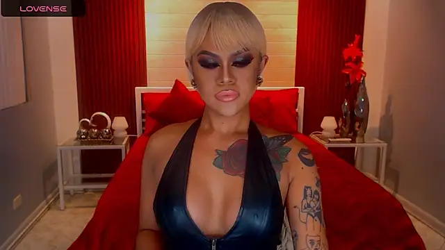 Snapshot of StellaStrong30 chatting on November 30, 2025, 9:59 pm StellaStrong30 online show from November 30, 2025, 9:59 pm