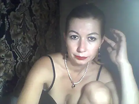 Snapshot of Olesja chatting on October 3, 2025, 3:46 pm Olesja online show from October 3, 2025, 3:46 pm
