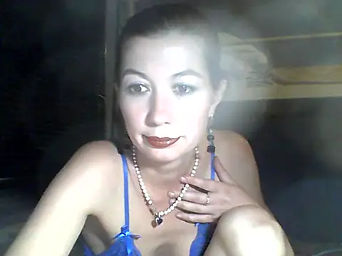 Snapshot of Olesja chatting on May 16, 2026, 7:57 pm Olesja online show from May 16, 2026, 7:57 pm