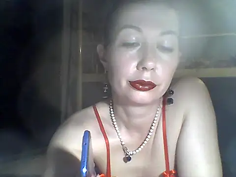 Olesja online show from April 8, 2026, 7:26 pm