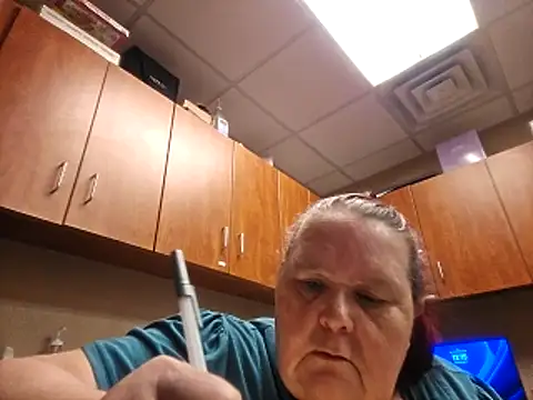 Hornybbw1978 online show from April 29, 2026, 6:17 am