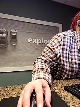 Hornybbw1978 online show from April 12, 2026, 6:49 am