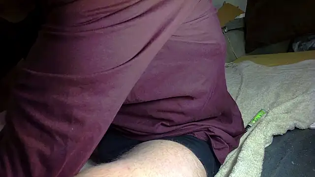 Snapshot of mike30nbg chatting on November 8, 2025, 8:45 pm mike30nbg online show from November 8, 2025, 8:45 pm