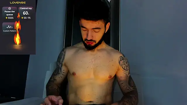 Snapshot of MarkWalker__ chatting on December 2, 2025, 10:17 am MarkWalker online show from December 2, 2025, 10:17 am