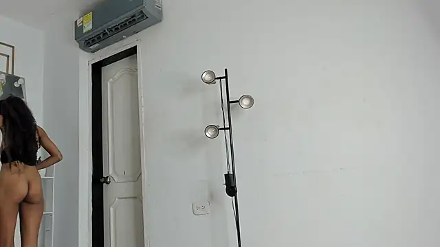 Snapshot of kristyl_paez chatting on February 22, 2026, 7:15 pm kristyl paez online show from February 22, 2026, 7:15 pm