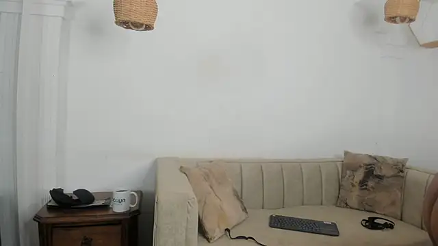 Snapshot of kristyl_paez chatting on October 19, 2025, 7:49 pm kristyl paez online show from October 19, 2025, 7:49 pm