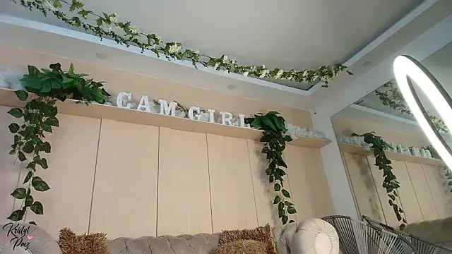 Snapshot of kristyl_paez chatting on February 9, 2026, 7:56 pm kristyl paez online show from February 9, 2026, 7:56 pm