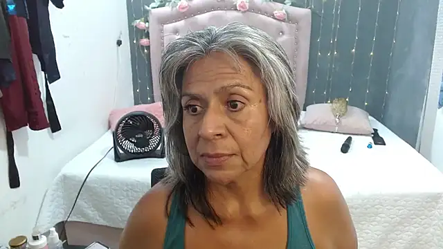 Snapshot of lalisha_96 chatting on October 28, 2025, 1:17 am lalisha 96 online show from October 28, 2025, 1:17 am