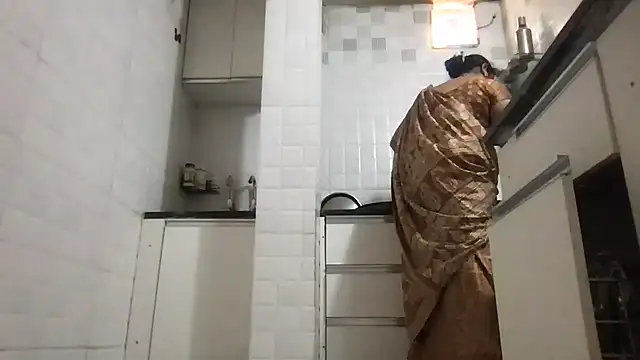 Riyasingh9 online show from March 6, 2026, 5:13 am