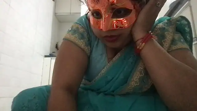 Snapshot of Riyasingh9 chatting on December 16, 2025, 3:44 am Riyasingh9 online show from December 16, 2025, 3:44 am