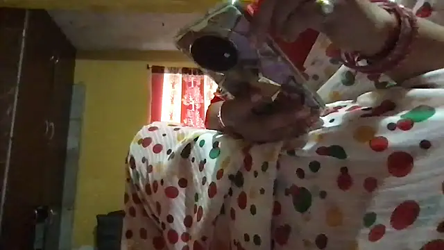 Riyasingh9 online show from November 3, 2025, 3:45 am