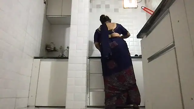 Riyasingh9 online show from January 17, 2026, 5:00 am