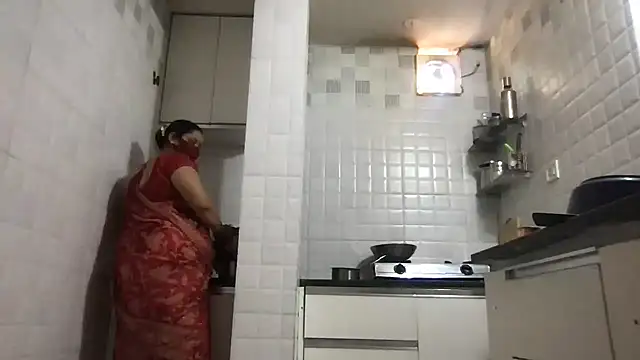 Riyasingh9 online show from March 2, 2026, 5:08 am