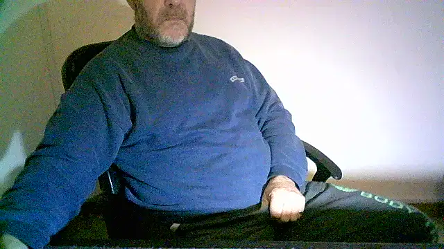 Snapshot of Greek_Passion chatting on October 30, 2025, 3:42 pm Greek Passion online show from October 30, 2025, 3:42 pm