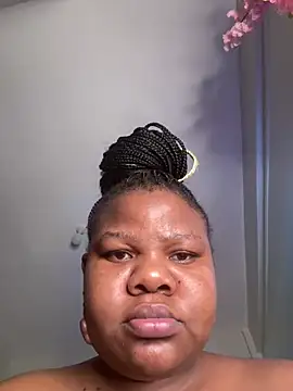 Snapshot of ThickyMel chatting on July 1, 2026, 1:28 am ThickyMel online show from July 1, 2026, 1:28 am