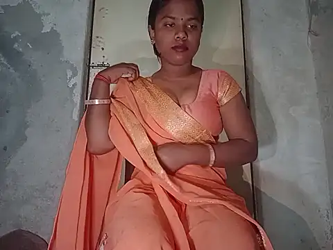 Snapshot of YUKTAPOWER chatting on February 16, 2025, 10:55 pm YUKTAPOWER online show from February 16, 2025, 10:55 pm