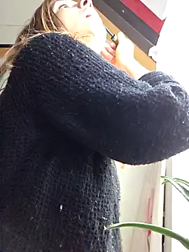 Snapshot of Lina_lou4 chatting on October 25, 2025, 8:13 am Lina lou4 online show from October 25, 2025, 8:13 am