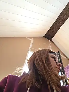 Snapshot of Lina_lou4 chatting on March 1, 2026, 1:33 pm Lina lou4 online show from March 1, 2026, 1:33 pm