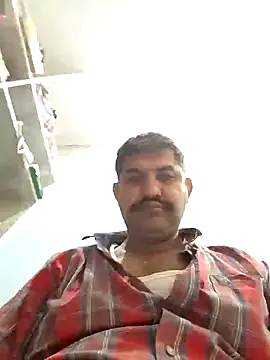 Snapshot of Amandev7 chatting on October 22, 2025, 3:17 am Amandev7 online show from October 22, 2025, 3:17 am