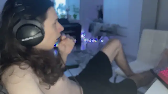 CandyChell online show from March 2, 2026, 1:29 pm