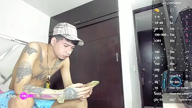 Snapshot of zack_isaac777 chatting on December 20, 2024, 3:36 am zack isaac777 online show from December 20, 2024, 3:36 am