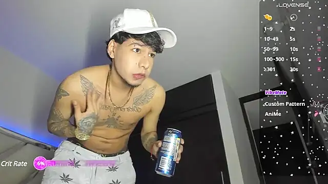 Snapshot of zack_isaac777 chatting on March 2, 2025, 7:10 am zack isaac777 online show from March 2, 2025, 7:10 am