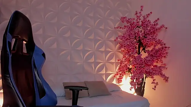 cora 22 online show from March 2, 2026, 12:56 pm