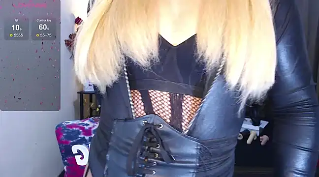 Snapshot of Bitch_Fowler69 chatting on February 20, 2025, 5:09 pm Bitch Fowler69 online show from February 20, 2025, 5:09 pm